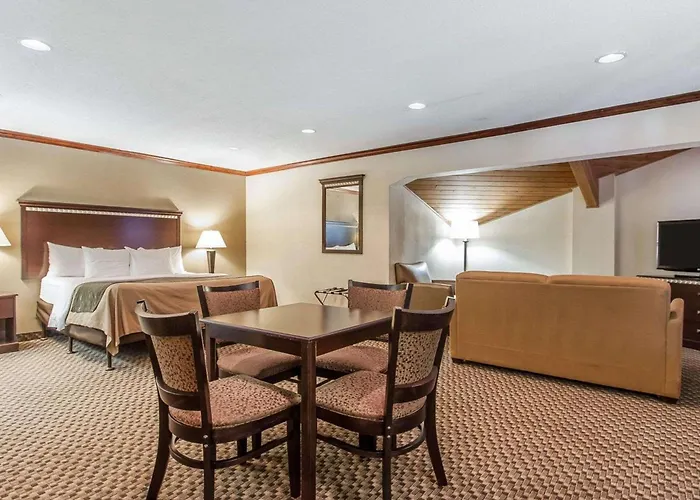 Inn Quality Near Area Macomb