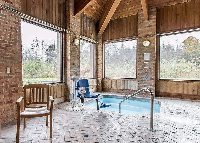Quality Near Area Inn 4*