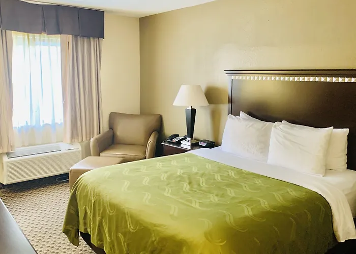 Quality Near Area Inn Macomb